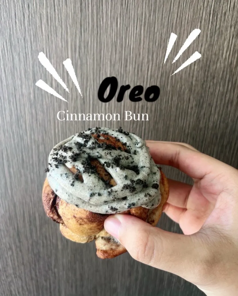 Oreo Cinnamon Bun