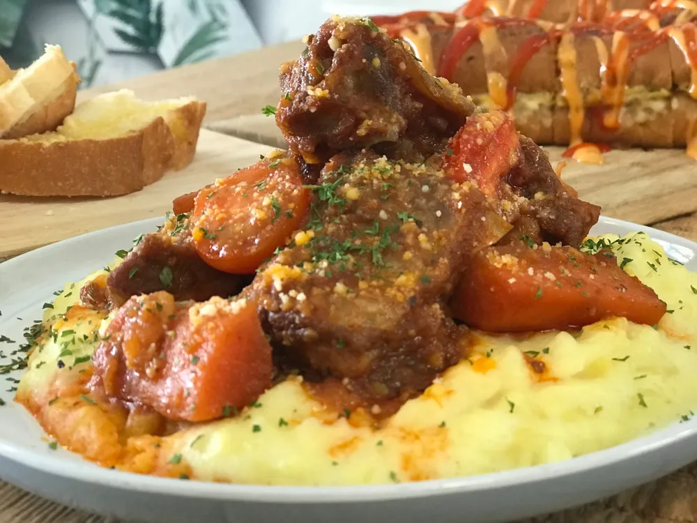 Beef Goulash with creamy mash